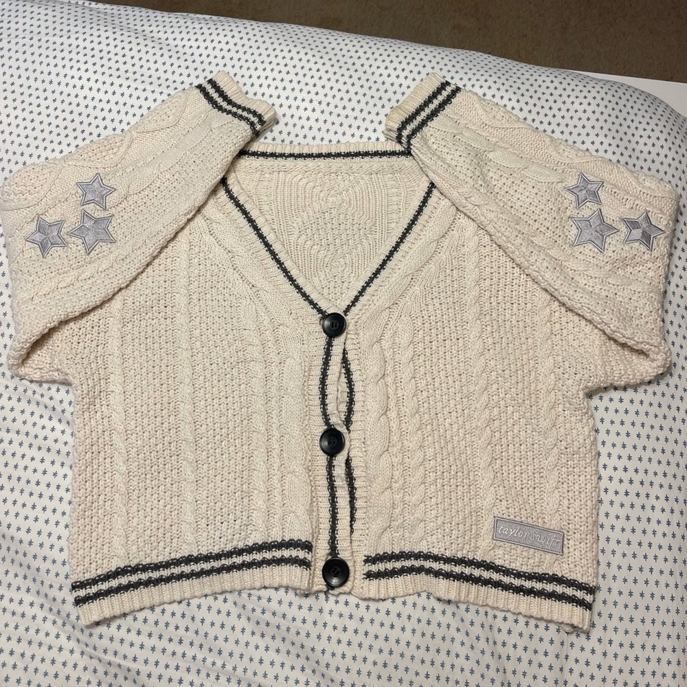 Taylor Swift folklore cardigan (REAL) original merch xs/s knit sweater